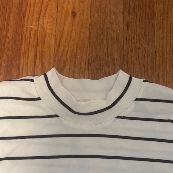 COS White and Black Striped Short Sleeve Top - Picture 2 of 7